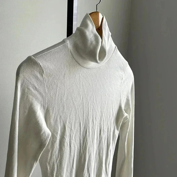 Joah Brown class turtleneck long sleeve cream XS/S - Picture 6 of 7